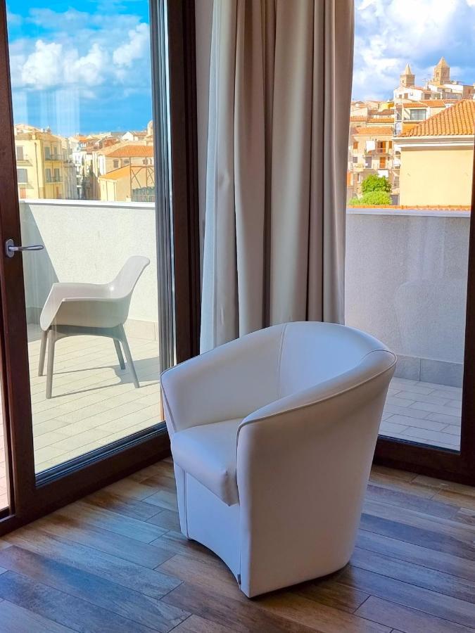 Royal Sea House Apartment Cefalu Exterior photo