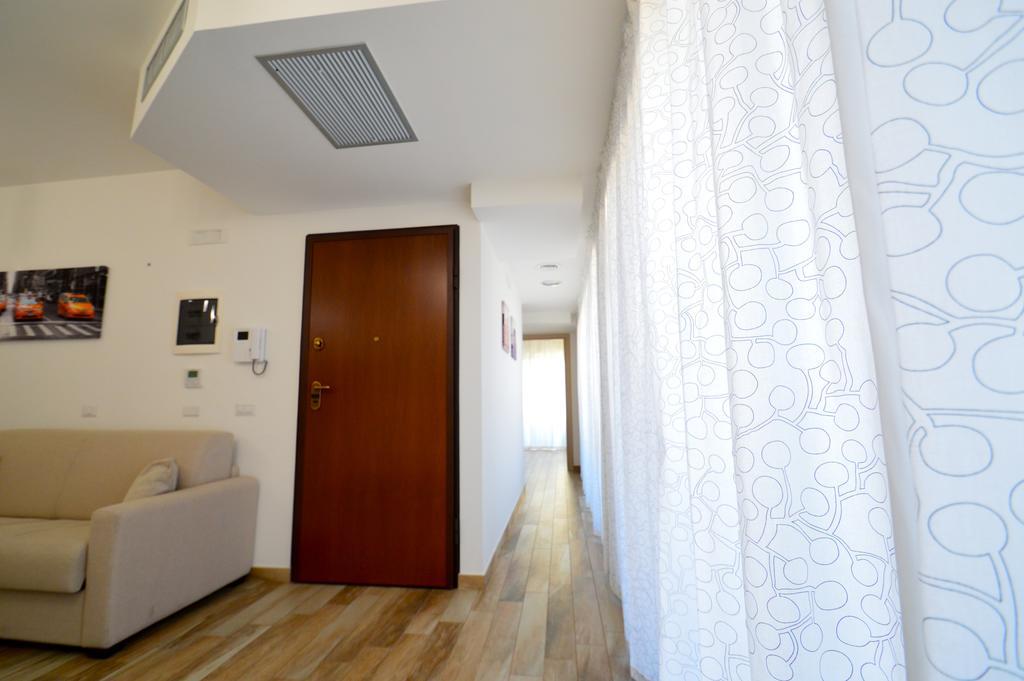 Royal Sea House Apartment Cefalu Exterior photo